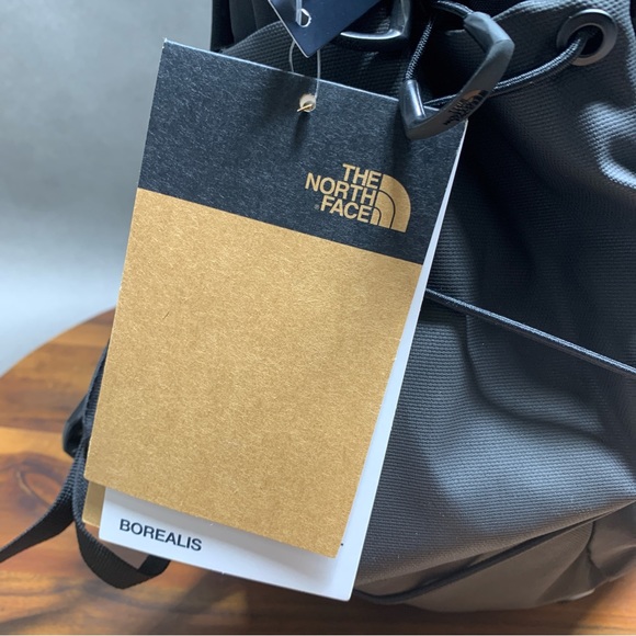 The North Face Borealis Backpack Men's Black Travel Day Pack Bag - Picture 8 of 16